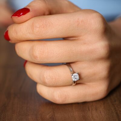 14 Ayar Altın 1,0 ct Pırlanta Tektaş Yüzük - 1