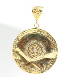 14 Ayar Altın Yonca Bahçesi Madalyon Kolye Ucu - Nusrettaki