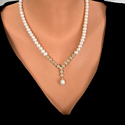 14 Ayar Altın Yonca Model Kolye - Nusrettaki