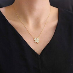 14 Ayar Altın Yonca Modeli Kolye - Nusrettaki