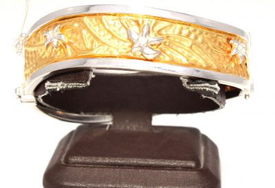 14K Gold Crumpled Design Bangle Bracelet - 3