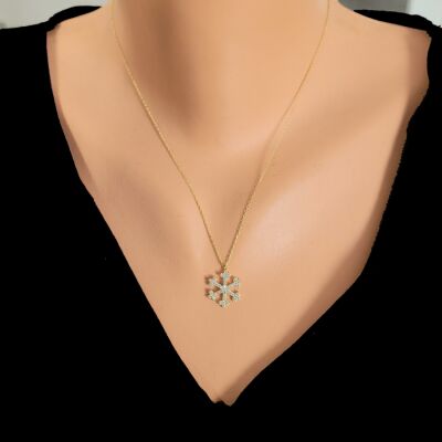 14K Gold Snowflake Figure Necklace - 3