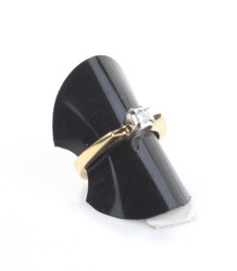 Solitaire Yes Princess Ring, 18K Gold - 4