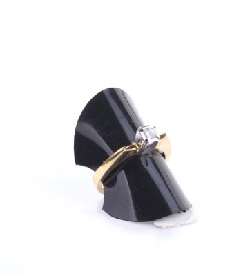 Solitaire Yes Princess Ring, 18K Gold - 5
