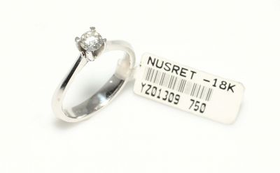 18 Ayar Altın Tektaş Pırlanta Yüzük - 2