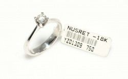 18 Ayar Altın Tektaş Pırlanta Yüzük - 6