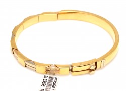 18K Gold Designer Clasp Italian Bangle - Nusrettaki