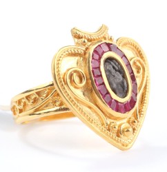Nusrettaki - Gold Heart Locket Design Ring with Ruby