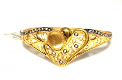 22K Gold Artisan Crafted Heart Design Bangle - Nusrettaki