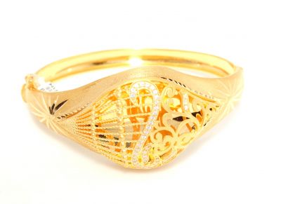 22K Gold Bangle Bracelet, Flowers & Lines Design - 5