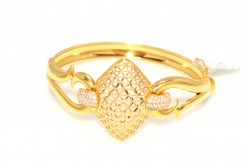 22K Gold Bangle Bracelet, Fusion Big Diamond Shape Middle Piece - 4