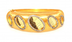 22K Gold Bangle Bracelet, Splash Design - 2