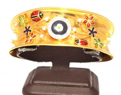 22K Gold Concave Bangle Bracelet with Ladybug - 5