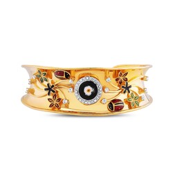 22K Gold Concave Bangle Bracelet with Ladybug - 3