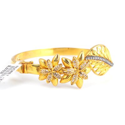 22K Gold Daisy The White Flower Bangle - 3