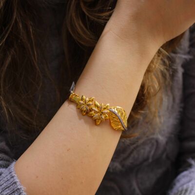 22K Gold Daisy The White Flower Bangle - 3