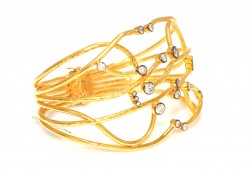 22K Gold Fanciful Criss Cross Bangle Bracelet - Nusrettaki (1)