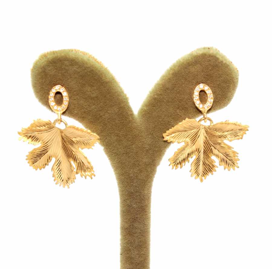22K Gold Grape Leaf Model Dangle Earrings NUSRETTAKI