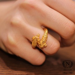 22K Gold Rams Head Ring - 7