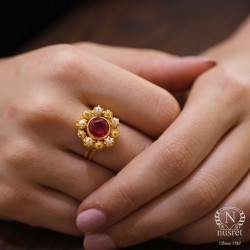 22K Gold Ring with Pearl & Ruby - Nusrettaki (1)