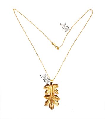 22K Vine Leaf Gold Pendant - 2