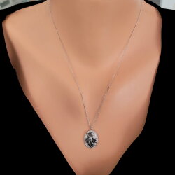 4 Leaf With Backround Pattern Necklace White Black Color - White Stones - Nusrettaki