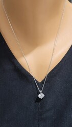 Nusrettaki - 925 Ayar Gümüş 9 Mm Zirkon Tektaş Kolye