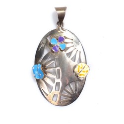 Nusrettaki - 925 Ayar Gümüş Ajurlu Yaprak ve Çiçek Mineli Kolye Ucu