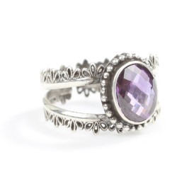 Silver Design Ring With Amethyst - Nusrettaki