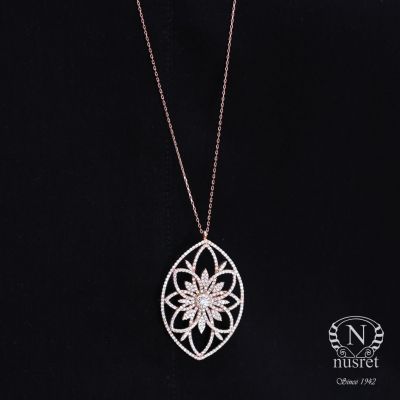 925 Sterling Silver Necklace with Almond-Shaped Stone - 7