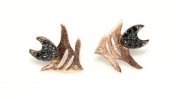 925 Rose Silver Fish Model Stud Earrings, Black Zircon - Nusrettaki (1)