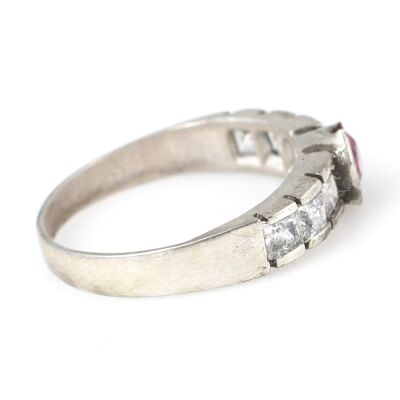 925 Ayar Gümüş Beyaz Baget Taşlı Zirkon Zarif Yüzük - 4