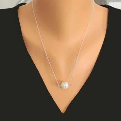 925 Ayar Gümüş 12 mm Beyaz Renk İncili Üzeri Zirkon Taşlı Kolye - 1