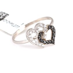 925 Sterling Silver Intimate Hearts Ring with White & Black CZ - Nusrettaki (1)