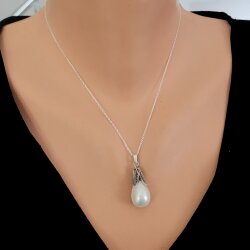 925 Ayar Gümüş Damla Beyaz İnci Taşlı Kolye - Nusrettaki