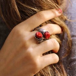 925 Ayar Gümüş Gül Mercan Taşlı Konstantinapol Tasarım Yüzük - Nusrettaki