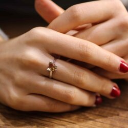 925 Ayar Gümüş Minik Kalpli Zultanit Taşlı Yüzük - Nusrettaki