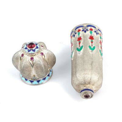 925 Ayar Gümüş Osmanlı Desenli Mineli Taç Kapaklı Parfüm Şişesi - 1