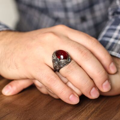 925 Ayar Gümüş Oval Kırmızı Sıkma Ateş Kehribarı Erkek Yüzüğü - 1