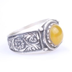 925 Ayar Gümüş Sarı Sıkma Kehribar Taşlı Kalemli Erkek Yüzüğü - Nusrettaki (1)