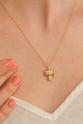 Sterling Silver Lovely Cat Charm Necklace, Gold Vermeil - Nusrettaki (1)