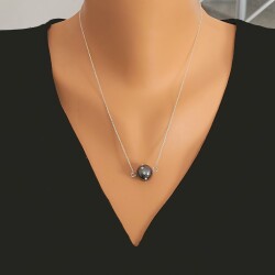 925 Ayar Gümüş 12 mm Siyah Renk İncili Üzeri Zirkon Taşlı Kolye - Nusrettaki