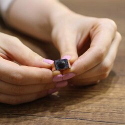 925 Ayar Gümüş Siyah Taşlı Şapka Tasarım Yüzük - 3