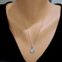 Silver Heart & Swan Design Necklace - Nusrettaki