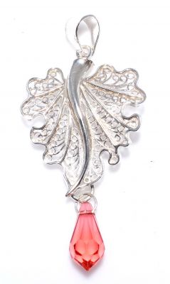 925 Ayar Gümüş Yaprak Şeklinde Zirkon Taşlı Telkari Kolye Ucu - 1