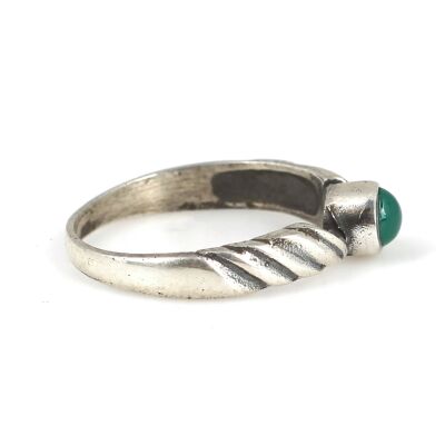 925 Ayar Gümüş Yeşil Taşlı Zarif Yüzük - 3