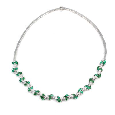 925 Ayar Gümüş Zümrüt Taşlı Lotus Çiçeği Model Su Yolu Kolye - 2