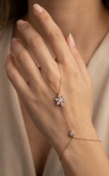 Sterling Silver Snowflake Hand Ring Bracelet - Nusrettaki