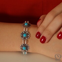 925 Sterling Silver Filigree Bracelet with Turquoise Stone - Nusrettaki
