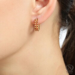 925 Gold Plated Silver C Model Stud Earrings with Red Zircons - Nusrettaki